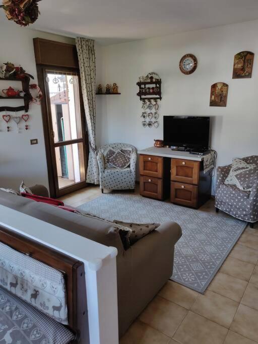 Appartamento Comodo E Curato Per Famiglie Pieve di Cadore Exteriör bild