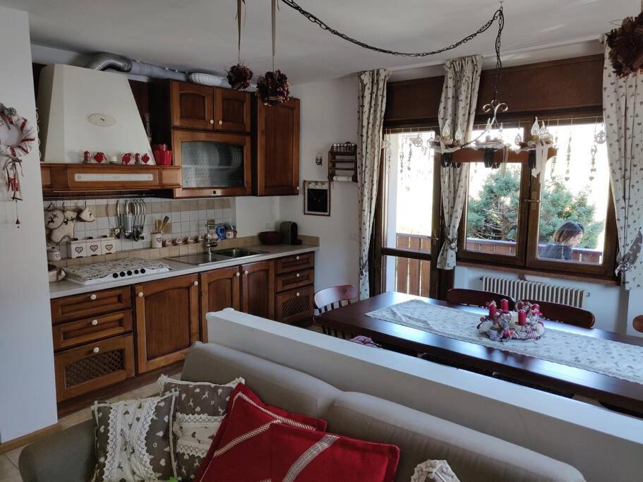 Appartamento Comodo E Curato Per Famiglie Pieve di Cadore Exteriör bild